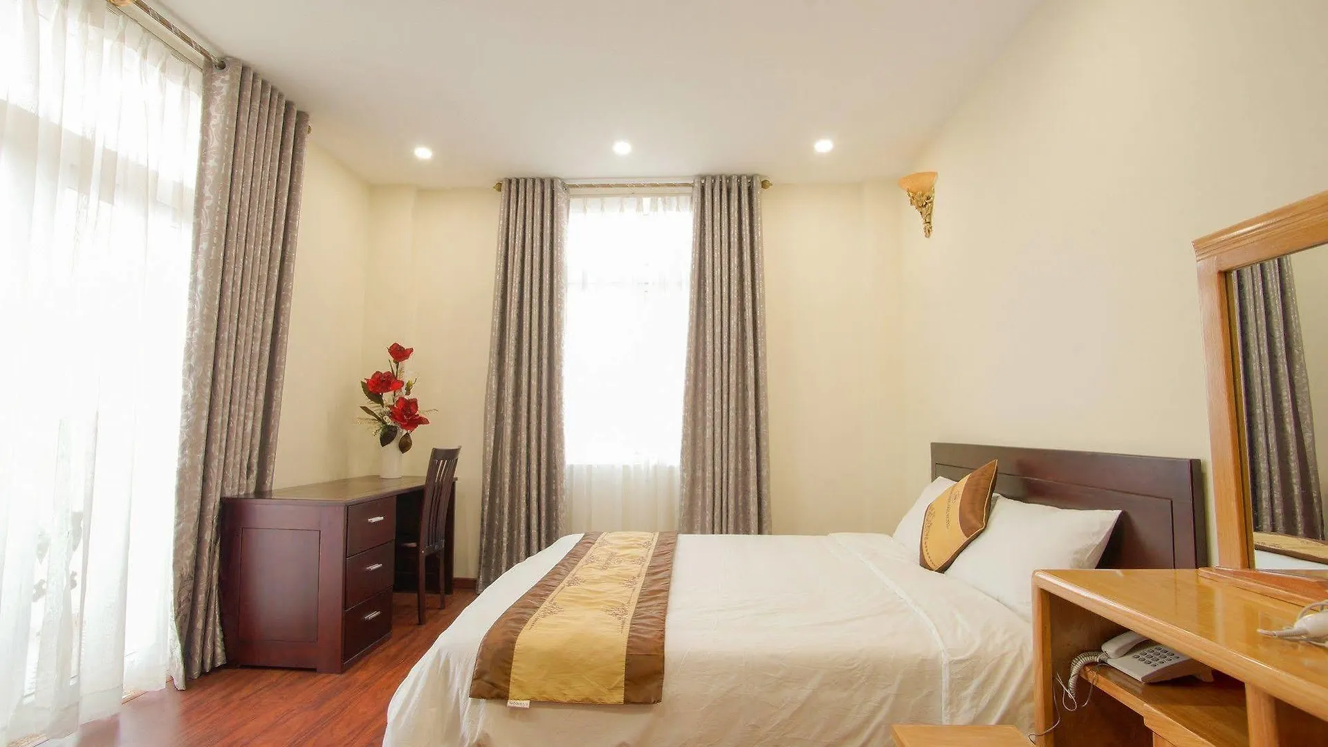 Green Garden Residence Hotel Da Nang 2*,  Vietnam